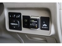 2013 Toyota Corolla Altis CNG 1.6 E Sedan AT สีบรอนซ์เงิน เกียร์ออโต้ Airbag เบรคABS ดิสเบรค4ล้อ รูปที่ 10